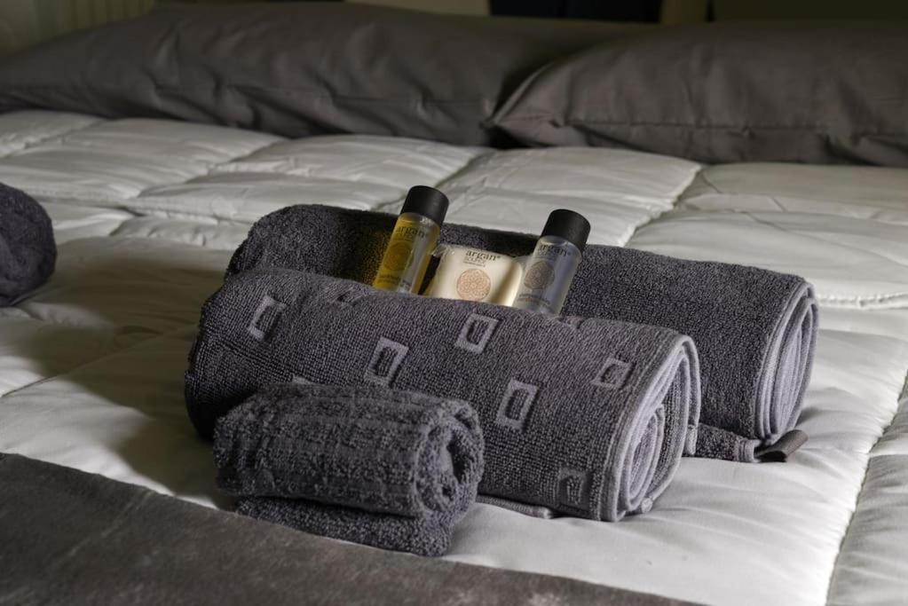 Suite In Centro Storico Porto Di Savona-Spiagge Esterno foto